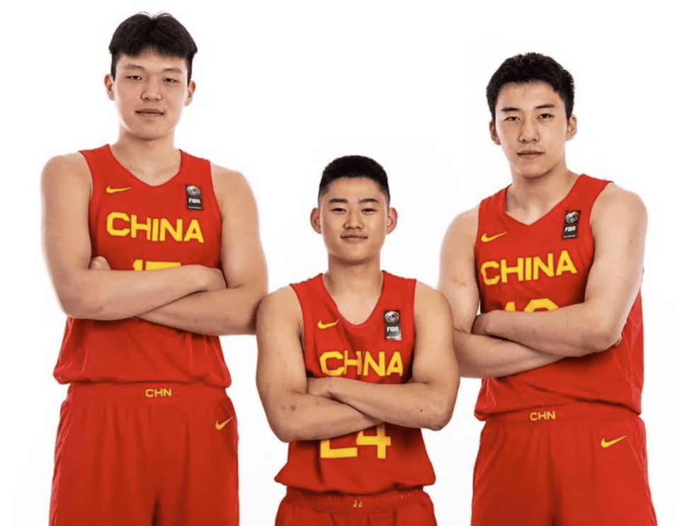 中国威少的, aaa