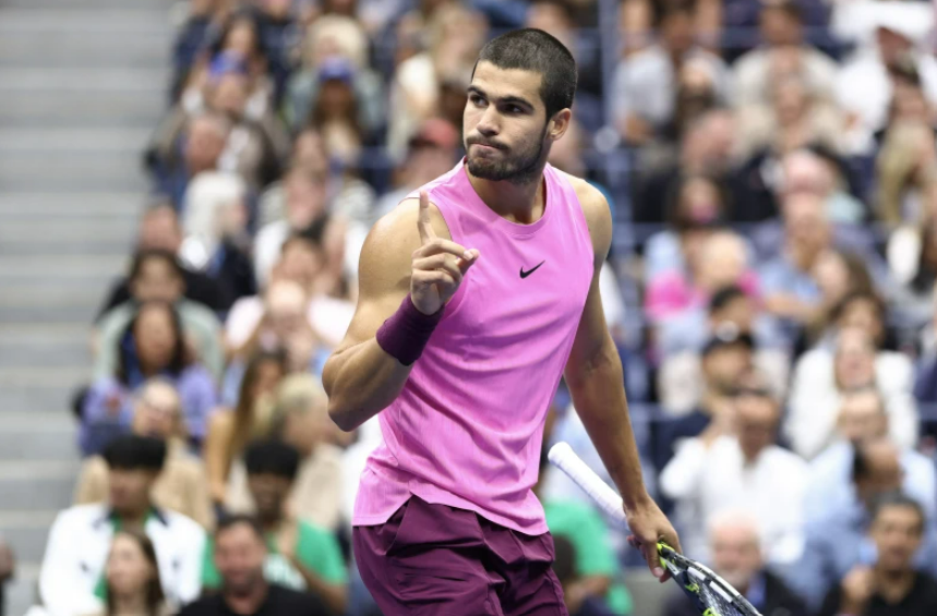 但令人感到, 回赛的状态, Oekc