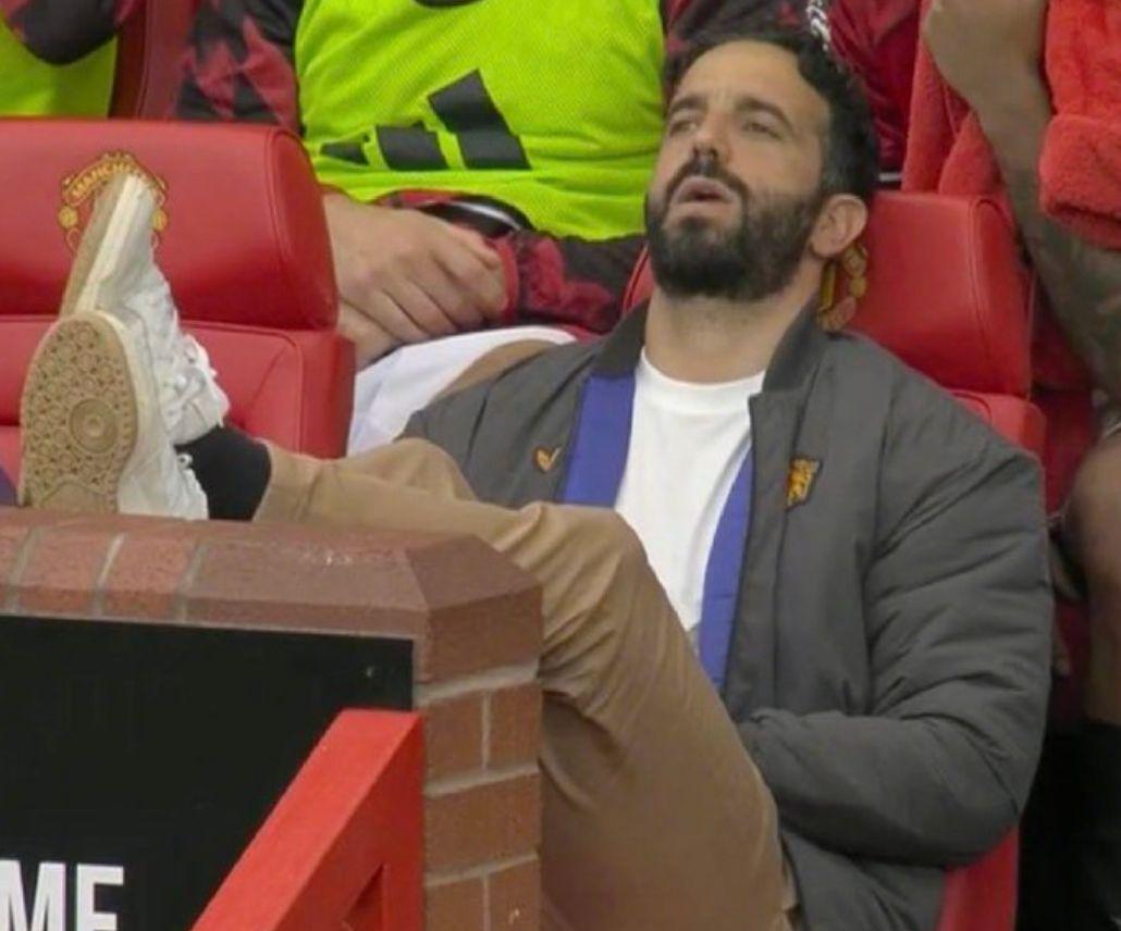 球队走出困, 此前曾交锋