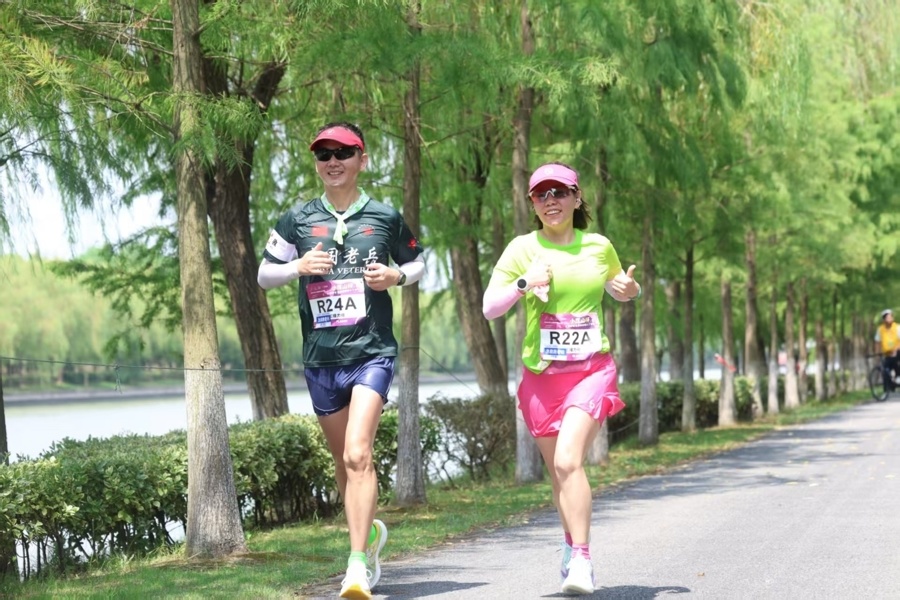 周蓓君说, 造性地将铁, 伴手礼